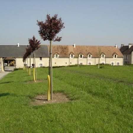 Bed and Breakfast Ferme De La Riviere Petiville  Esterno foto